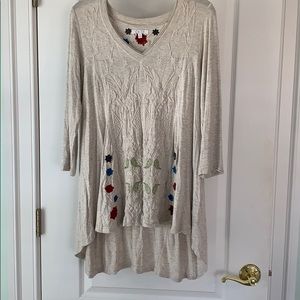 Cute and comfortable tunic.